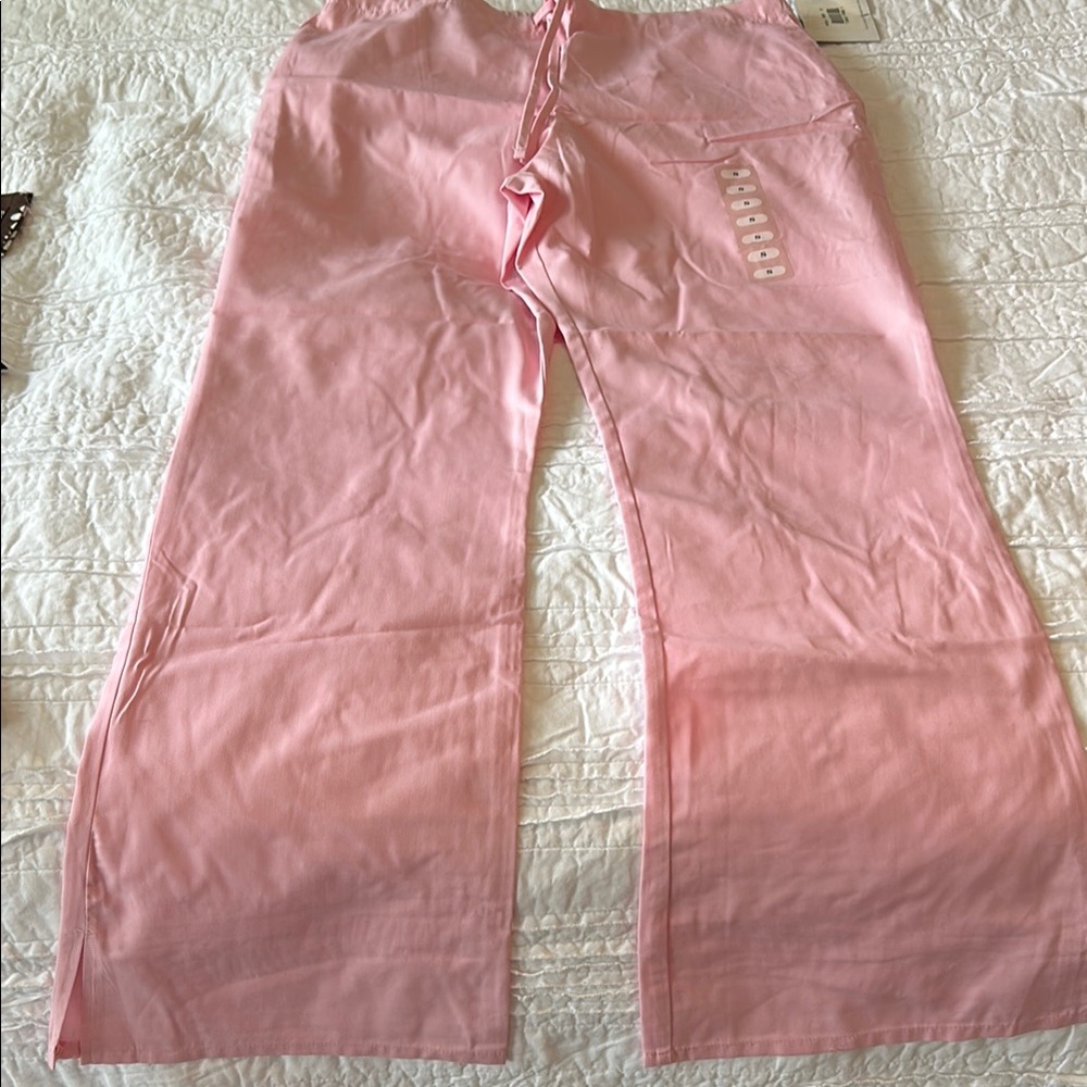 NWT. Size S. Women’s pink scrub pants. Cherokee workwear.